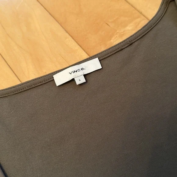 Vince Dress - Picture 3 of 4